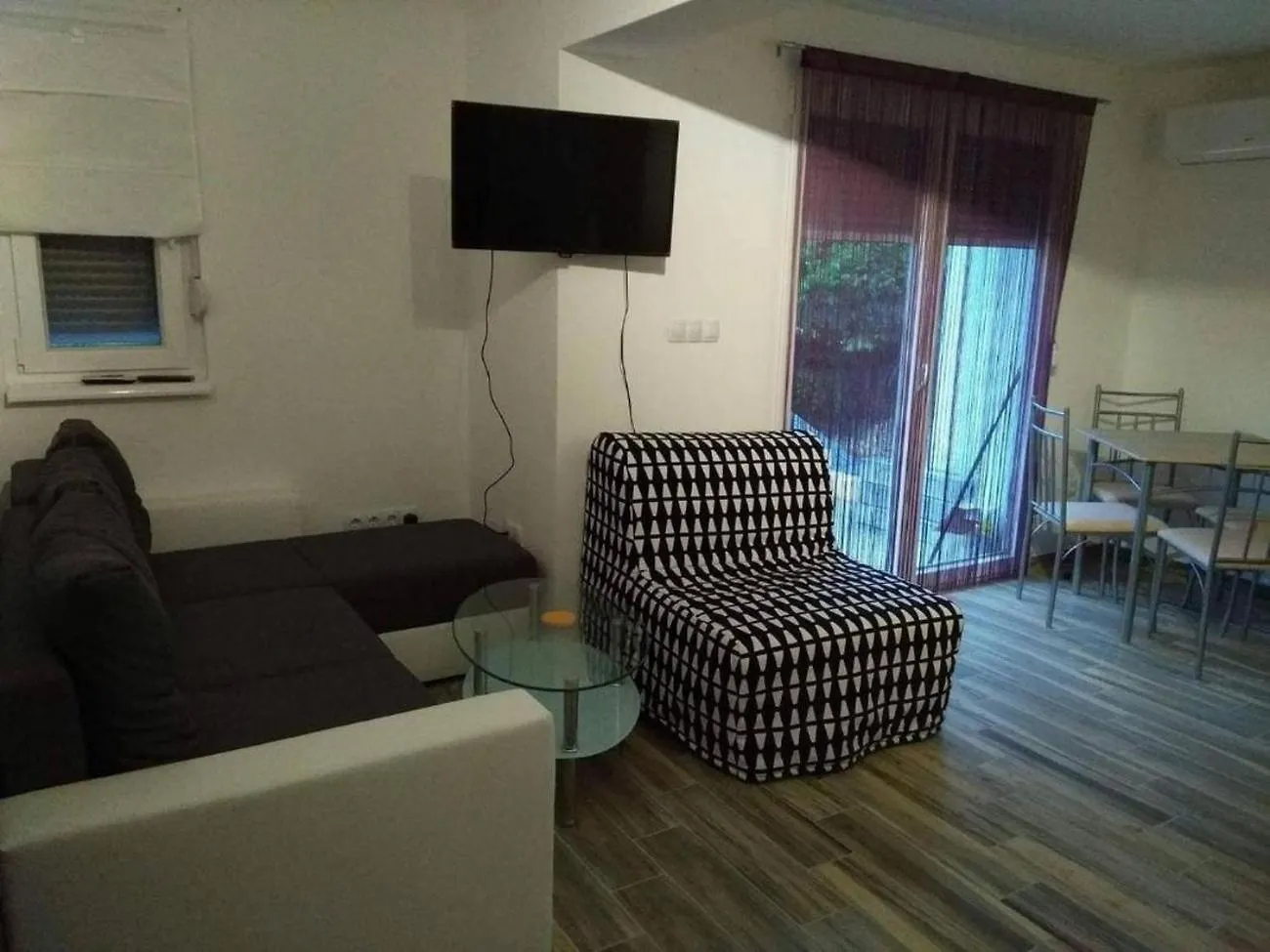 Apartments With A Parking Space Palit, Rab - 23237 Rab Town