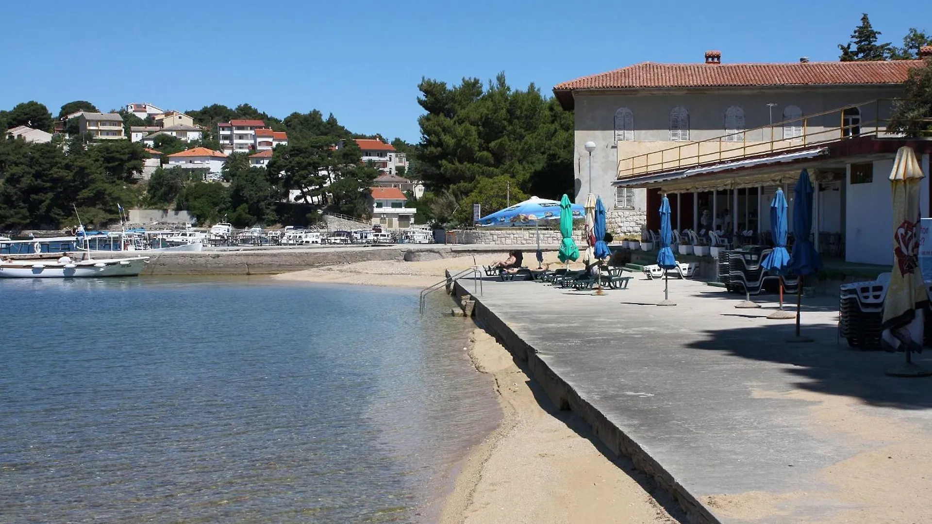 Apartments With A Parking Space Palit, Rab - 23237 Rab Town